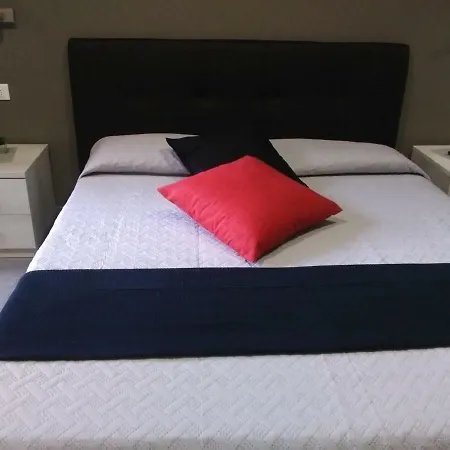 La Grotta Nocleg ze śniadaniem 4*