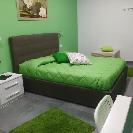 La Grotta 3*