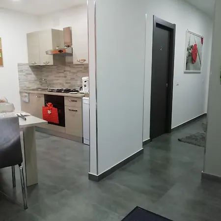 فندق مبيت وإفطار La Grotta نيكولوسي