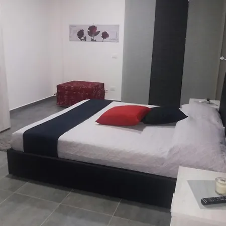 La Grotta B&B 니콜로시