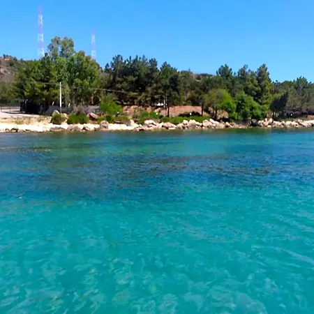 La Grotta 4*