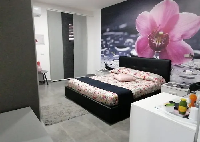 La Grotta 4* نيكولوسي